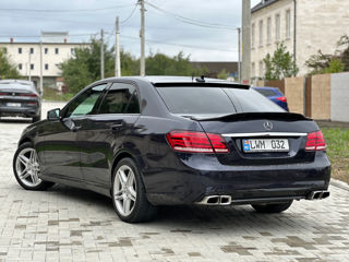 Mercedes E-Class foto 7