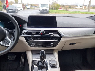 BMW 5 Series foto 6