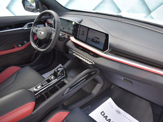 Geely Coolray foto 9