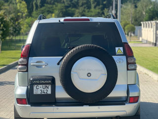 Toyota Land Cruiser Prado foto 5