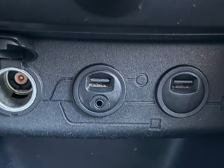 Peugeot 208 фото 4