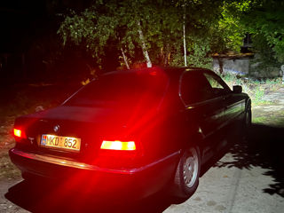 BMW 7 Series foto 6