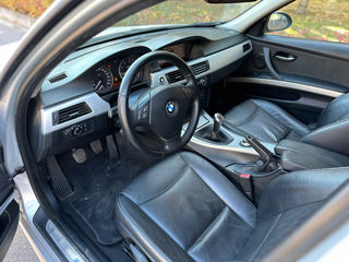 BMW 3 Series foto 9