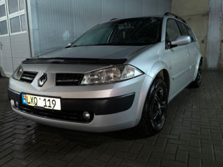 Renault Megane foto 3