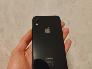 Продам Iphone XR 64gb в отличном состоянии. foto 2