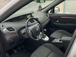 Renault Grand Scenic foto 6