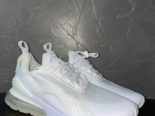 Nike air max 270 triple white foto 1