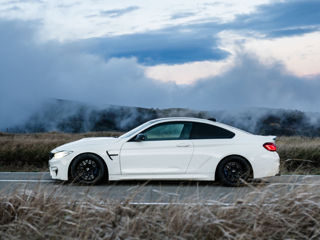 BMW M4 foto 8