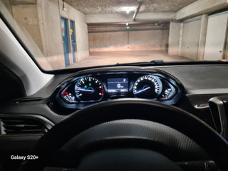 Peugeot 2008 foto 5