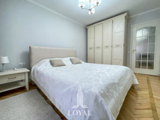 Apartament cu 3 camere,  Centru,  Chișinău,  Chișinău mun. foto 4