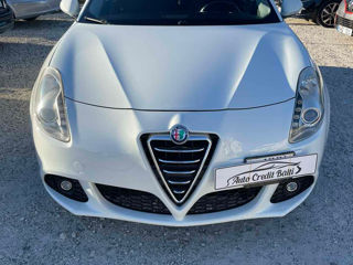 Alfa Romeo Giulietta foto 5