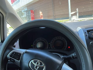 Toyota Auris foto 9