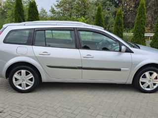 Renault Megane foto 5