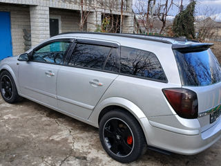 Opel Astra foto 4