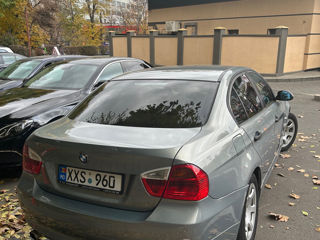 BMW 3 Series foto 4