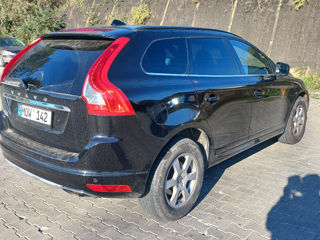 Volvo XC60 foto 4