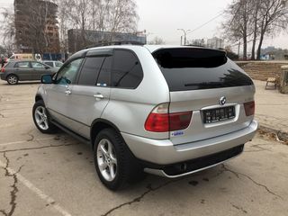 BMW X5 foto 2