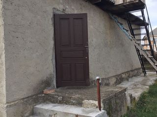 Urgent se vinde casa de locuit in satul Roscani... foto 7