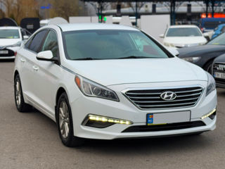 Hyundai Sonata foto 4