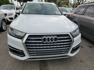 Audi Q7 foto 2