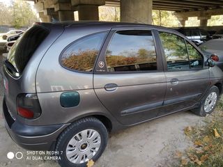 Renault Scenic foto 4