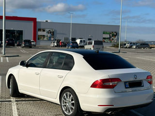 Skoda Superb foto 6