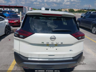 Nissan Rogue foto 6