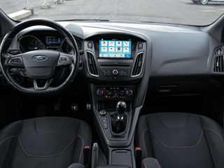 Ford Focus ST foto 7