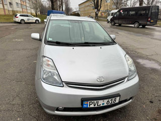 Toyota Prius foto 4