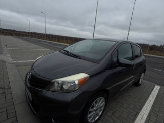 Toyota Yaris foto 4