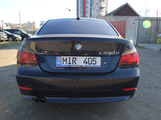 BMW 5 Series foto 5