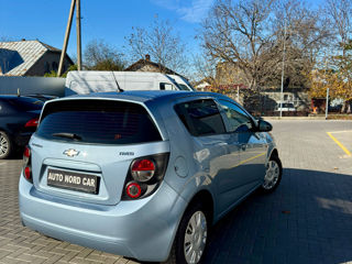 Chevrolet Aveo foto 4