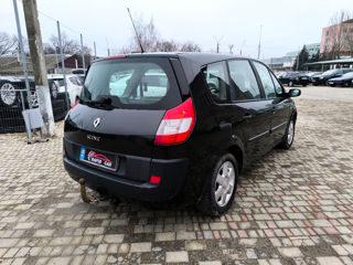 Renault Grand Scenic foto 7