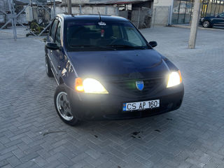 Dacia Logan foto 4