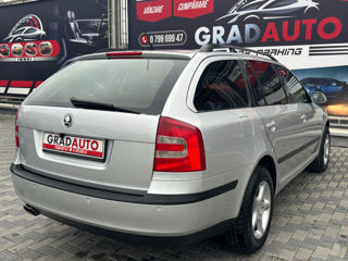 Skoda Octavia foto 6