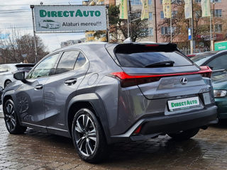 Lexus UX foto 6