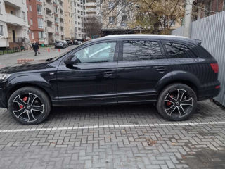 Audi Q7 foto 4