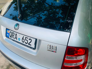 Skoda Fabia foto 2