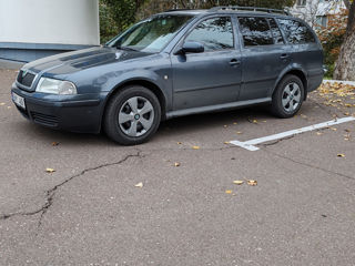 Skoda Octavia foto 3