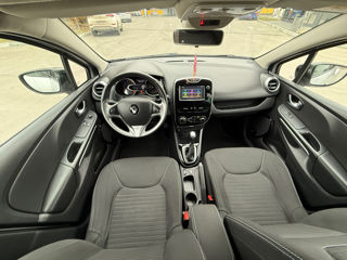 Renault Clio foto 15