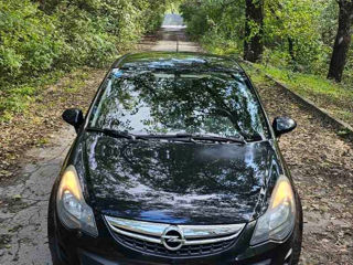 Opel Corsa foto 2