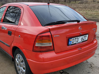 Opel Astra foto 4