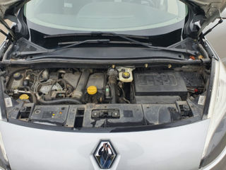 Renault Scenic foto 10