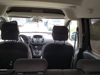 Ford Tourneo Connect foto 4