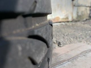 R17/55/235 Bridgestone (Vara) foto 5