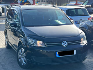 Volkswagen Touran foto 4