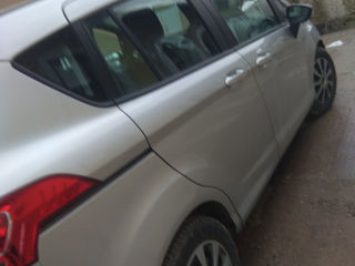 Ford B-Max фото 3