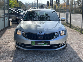 Skoda Octavia foto 2