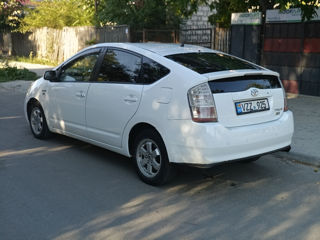 Toyota Prius foto 2