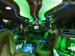 Лимузины: Infinity, Cadillac, Chrysler, Hummer, Lincoln ... foto 7